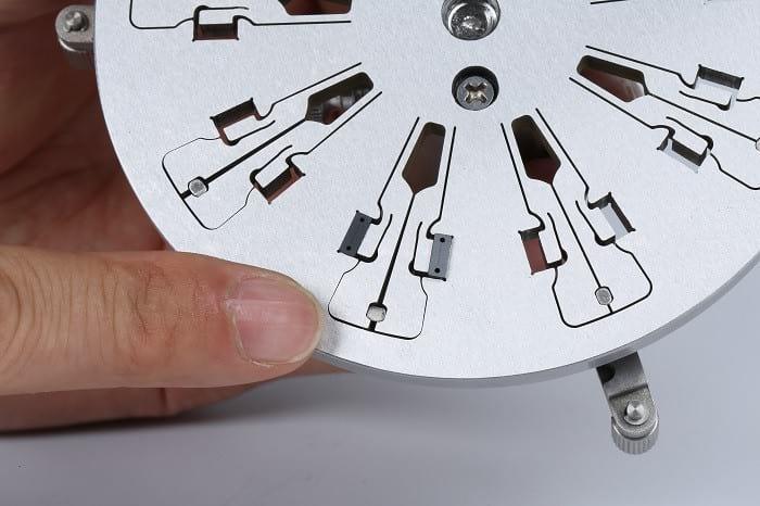 High precision optic connector polishing jig for patch cord making machine